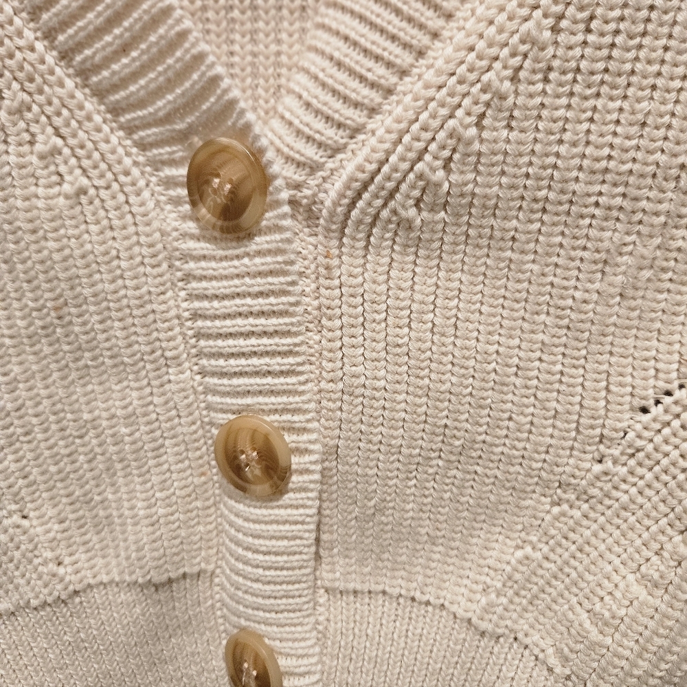 NWOT Z Supply Cream Tone Cropped Cardigan Extra Button; Pristine - Picture 5 of 9